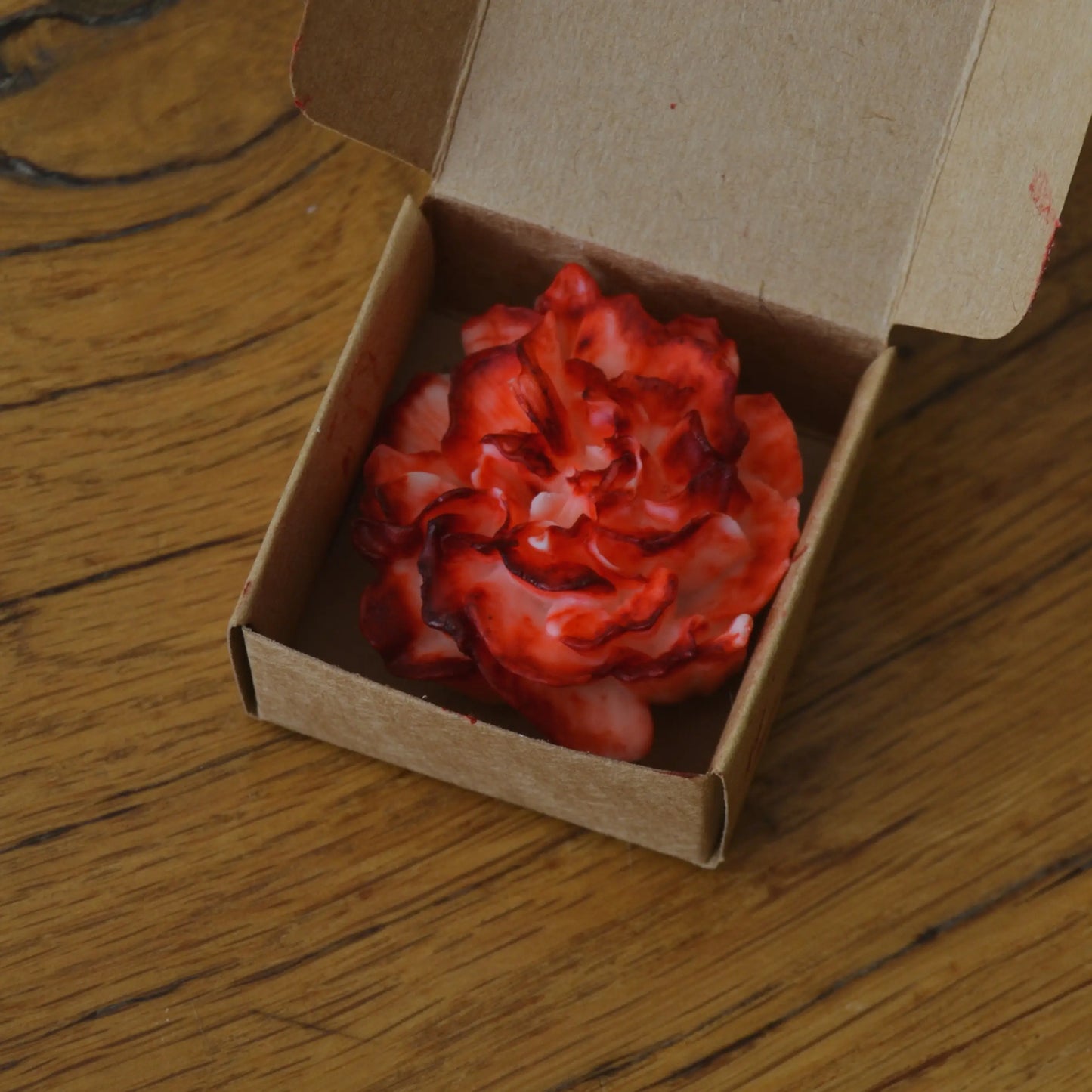 Image de Fondant parfumé au parfum floral — Œillet | Le sens des choses – boutique artisanale de bougies parfumées végétales et savons naturels fabriqués en Charente-Maritime