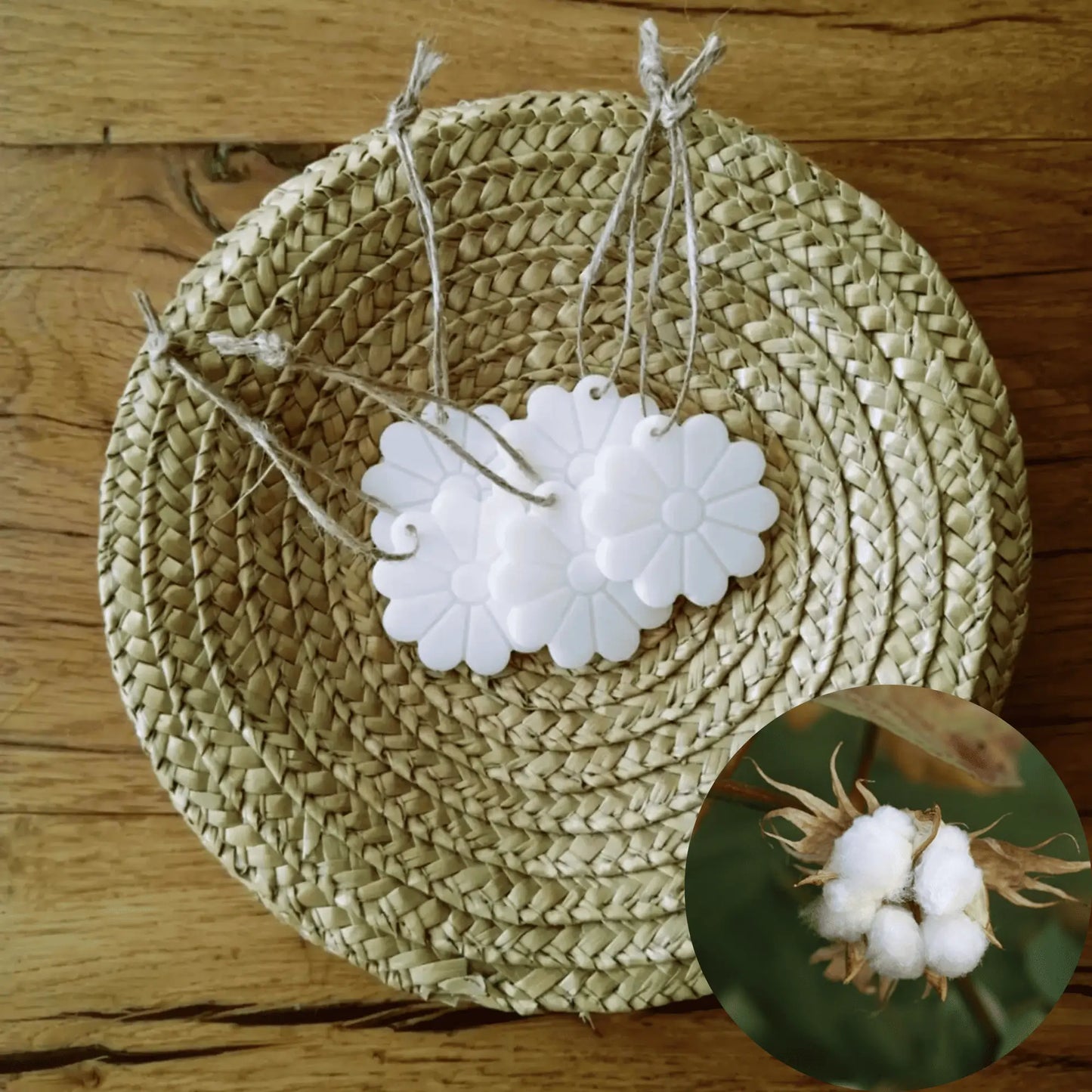 suspensions parfumées — fleur de coton | Le sens des choses, boutique en ligne de produits artisanaux, naturels et écoresponsables fabriqués en France ou en Europe.