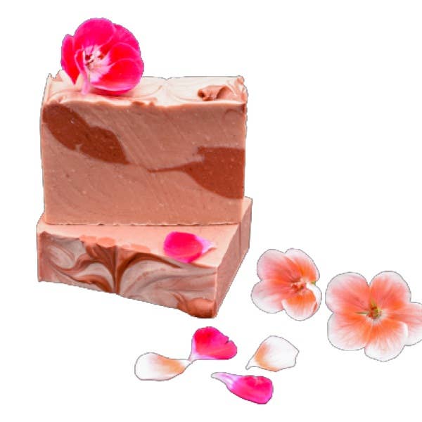 savon BIO au géranium et bergamote — hydratant & équilibrant | Le sens des choses, boutique en ligne de produits artisanaux, naturels et écoresponsables fabriqués en France ou en Europe.