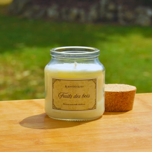 Bougie artisanale parfumée Fruits des Bois | Bougie parfumée naturelle à la cire végétale et parfum de Grasse
