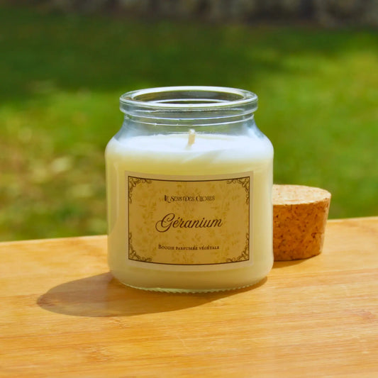 Bougie artisanale parfumée Géranium | Bougie parfumée naturelle à la cire végétale et parfum de Grasse