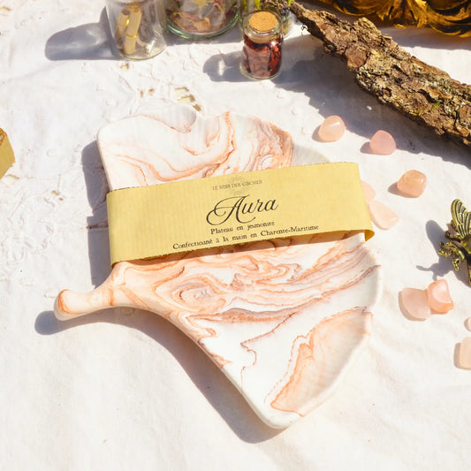 Aura — Plateau feuille de Gingko en jesmonite – Création artisanale | Le sens des choses – Boutique de bougies parfumées végétales, décorations et savons
