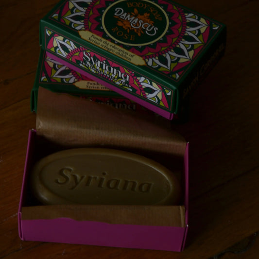 Image de Savon d’Alep parfumé à la rose de Damas — Damas | Le sens des choses — boutique artisanale de savons et bougies parfumées naturels fabriqués en France