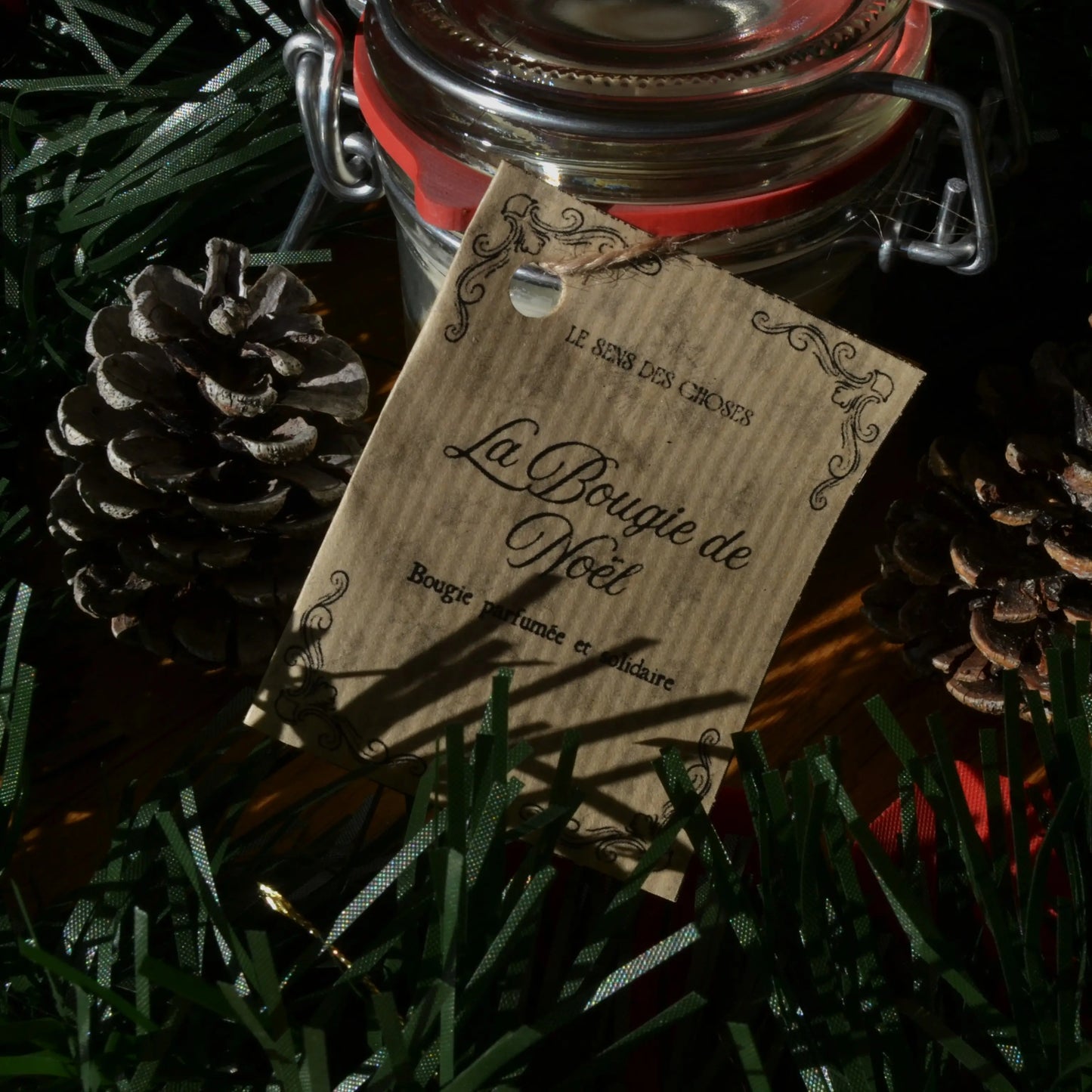 Image de Bougie parfumée upcyclée solidaire (édition limitée) — bientôt disponible ! | Le sens des choses — boutique artisanale de savons et bougies parfumées naturels fabriqués en France