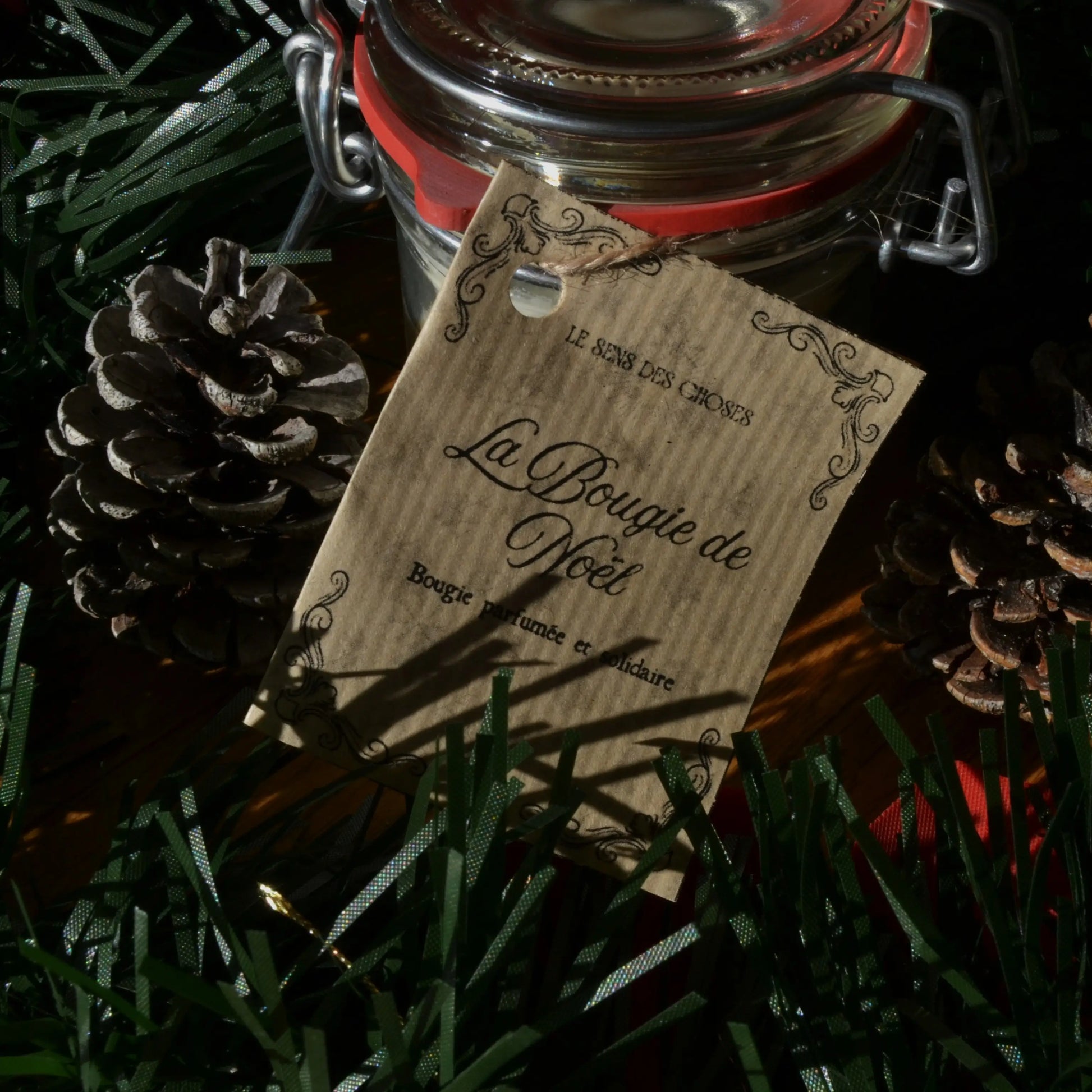 Image de Bougie parfumée upcyclée solidaire (édition limitée) — bientôt disponible ! | Le sens des choses — boutique artisanale de savons et bougies parfumées naturels fabriqués en France