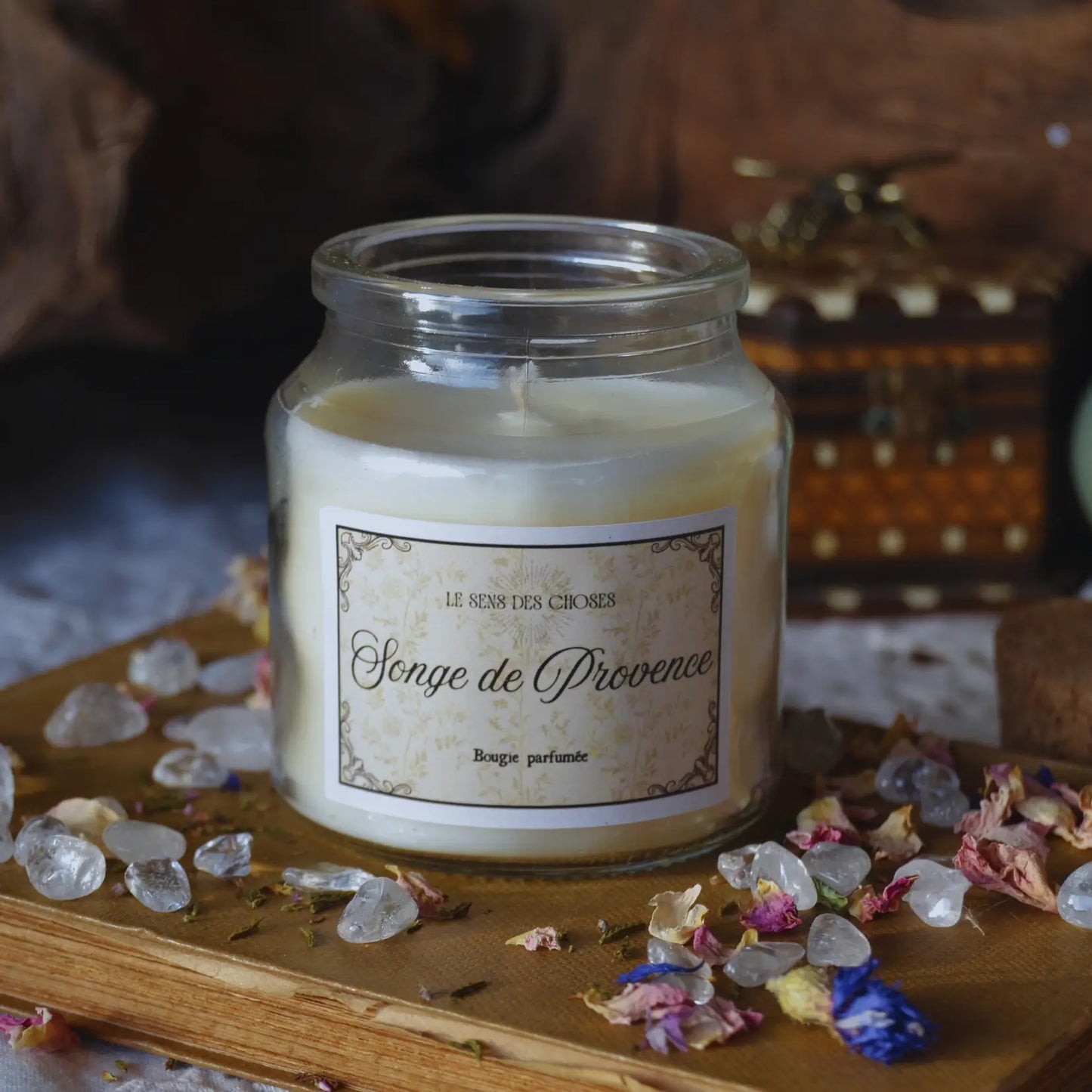 Bougie parfumée artisanale Songe de Provence – Création artisanale | Le sens des choses – Boutique de bougies parfumées végétales, décorations et savons