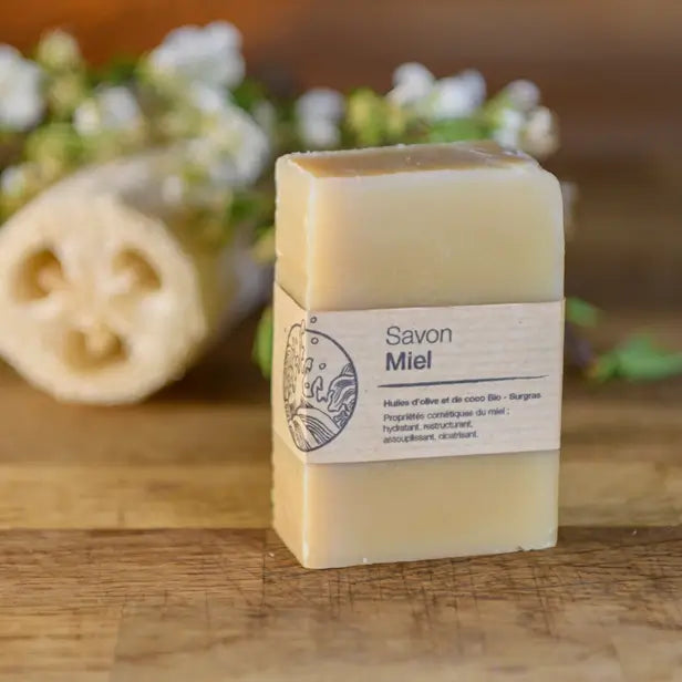 savon au miel des Cévennes | Le sens des choses, boutique en ligne de produits artisanaux, naturels et écoresponsables fabriqués en France ou en Europe.
