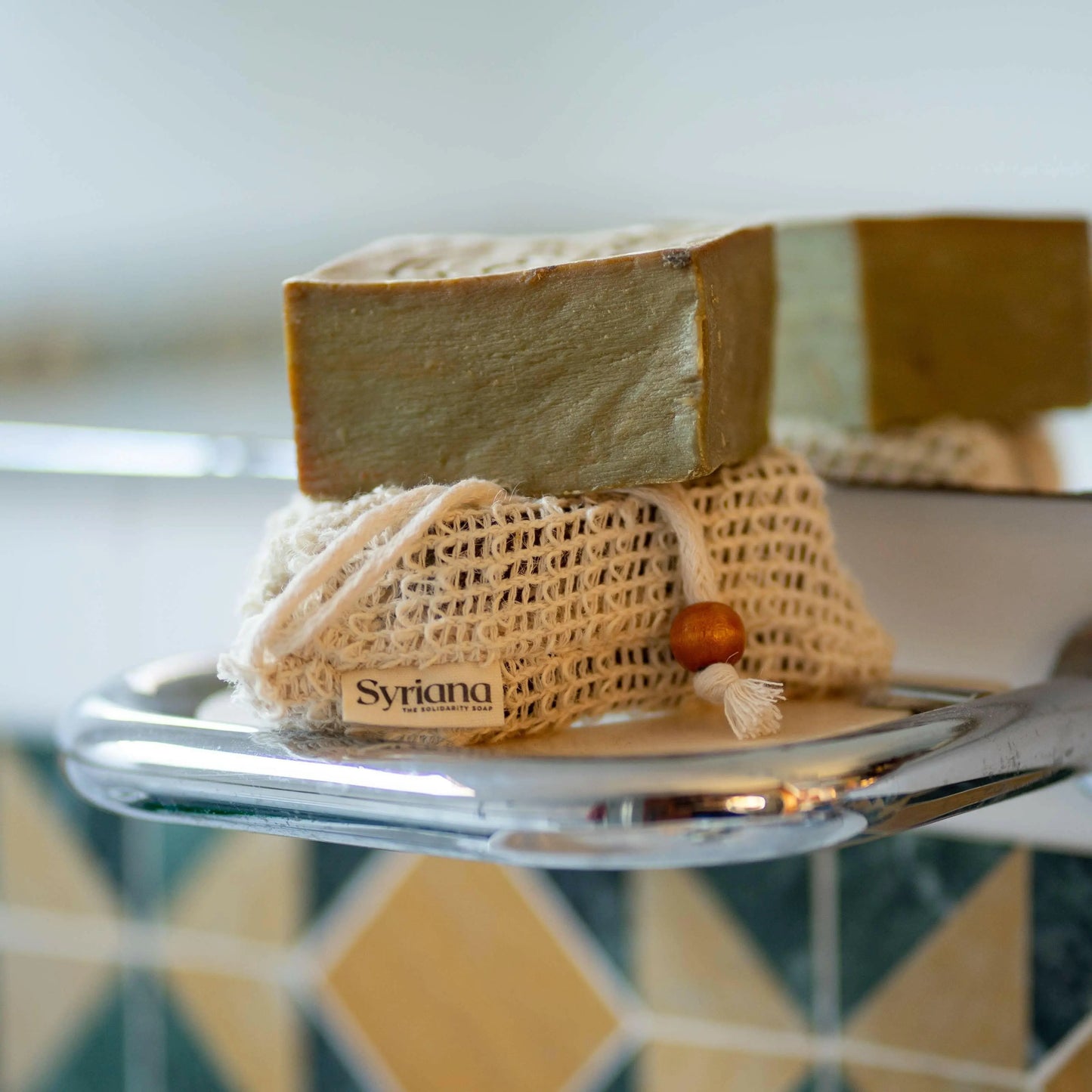Image de Sachet à savon en sisal naturel biodégradable | Le sens des choses – boutique artisanale de savons et bougies parfumées naturels fabriqués en France