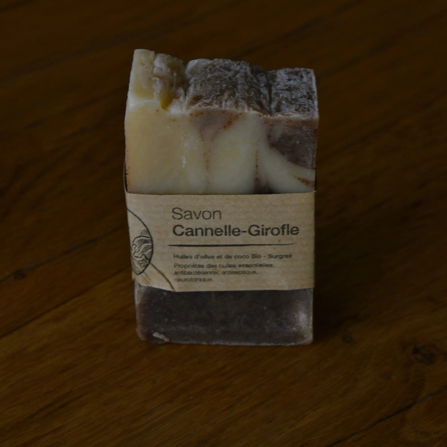 Image de Savon artisanal surgras à la cannelle et au girofle | Le sens des choses — boutique artisanale de savons et bougies parfumées naturels fabriqués en France
