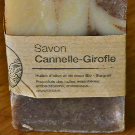Savon artisanal surgras à la cannelle et au girofle – Création artisanale | Le sens des choses – Boutique de bougies parfumées végétales et objets décoratifs écoresponsables