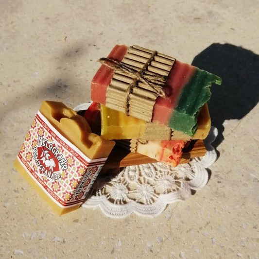 Savon mystère artisanal anti-gaspillage – Création artisanale | Le sens des choses – Boutique de bougies parfumées végétales, décorations et savons