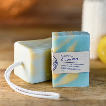 savon au citron vert | Le sens des choses, boutique en ligne de produits artisanaux, naturels et écoresponsables fabriqués en France ou en Europe.