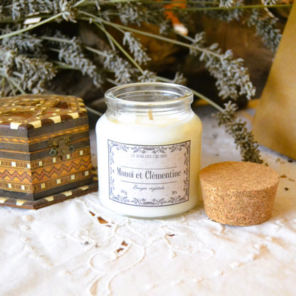 Image de Bougie parfumée artisanale au monoï et clémentine | Le sens des choses – boutique artisanale éthique de bougies parfumées et savons naturels fabriqués en France