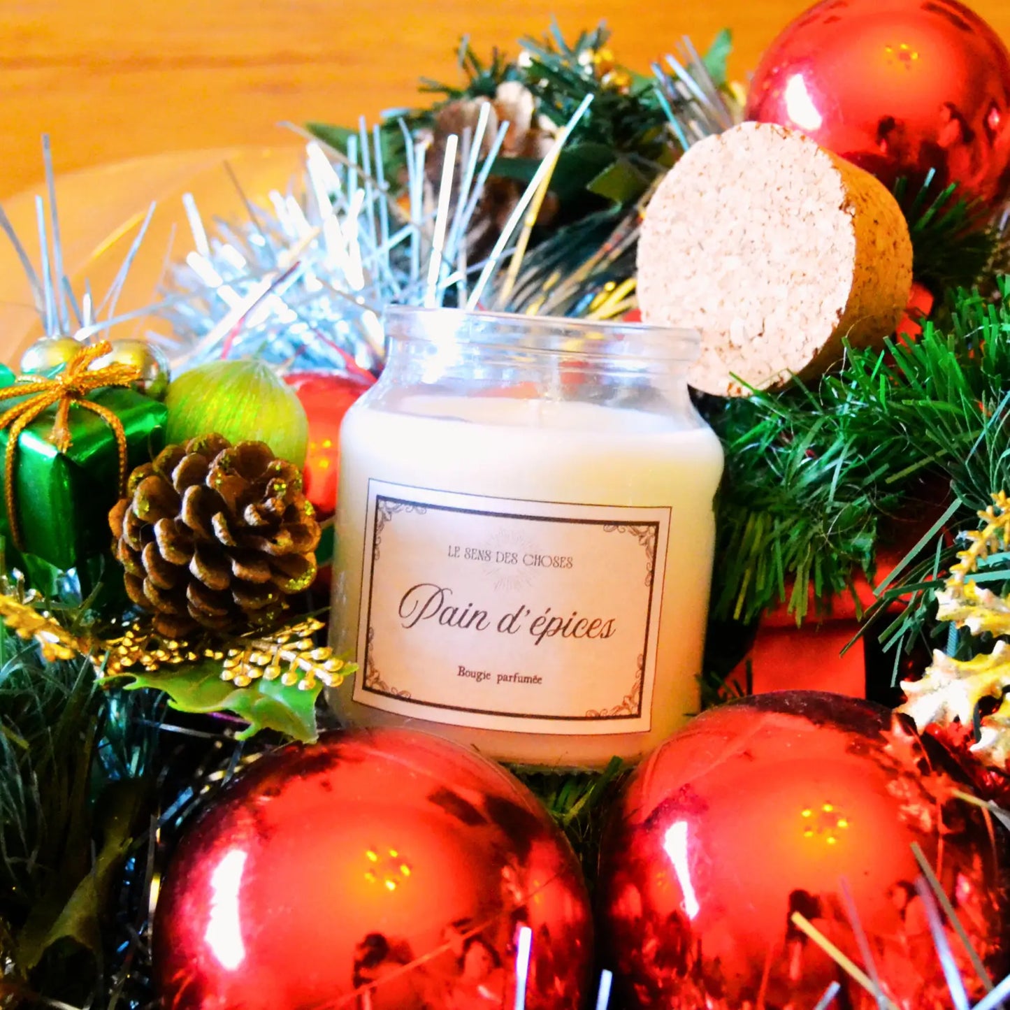 Image de Bougie parfumée artisanale au pain d'épices | Le sens des choses – boutique artisanale de bougies parfumées végétales et savons naturels fabriqués en Charente-Maritime