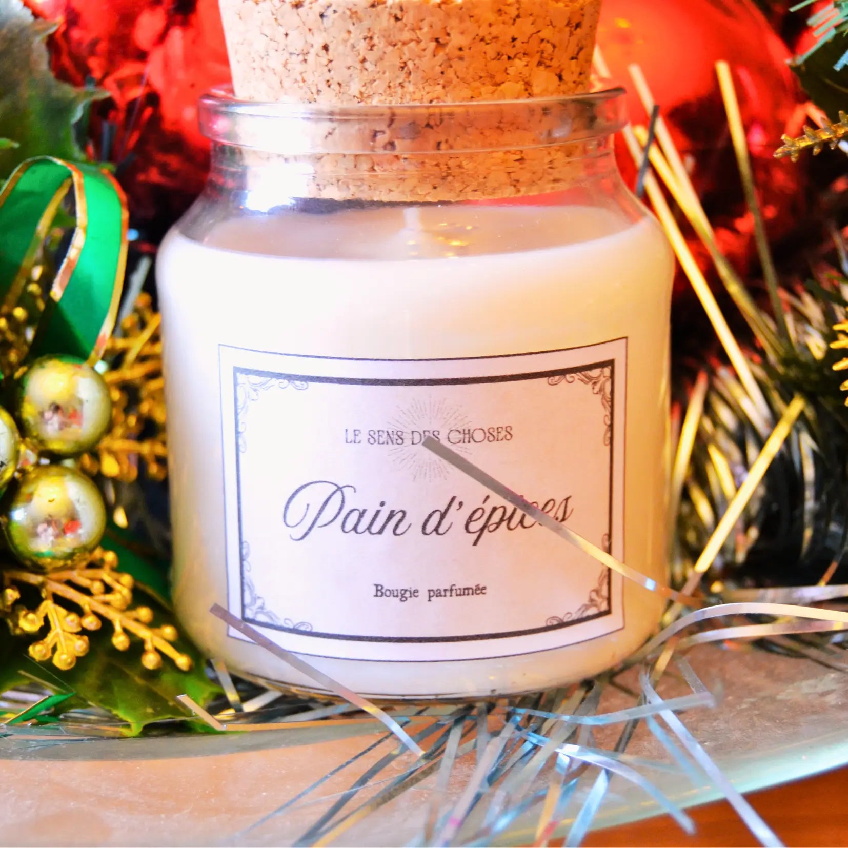 Image de Bougie parfumée artisanale au pain d'épices | Le sens des choses – boutique artisanale de bougies parfumées végétales et savons naturels fabriqués en Charente-Maritime