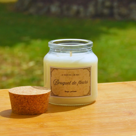 Bougie artisanale parfumée Bouquet de Fleurs | Bougie parfumée naturelle à la cire végétale et parfum de Grasse
