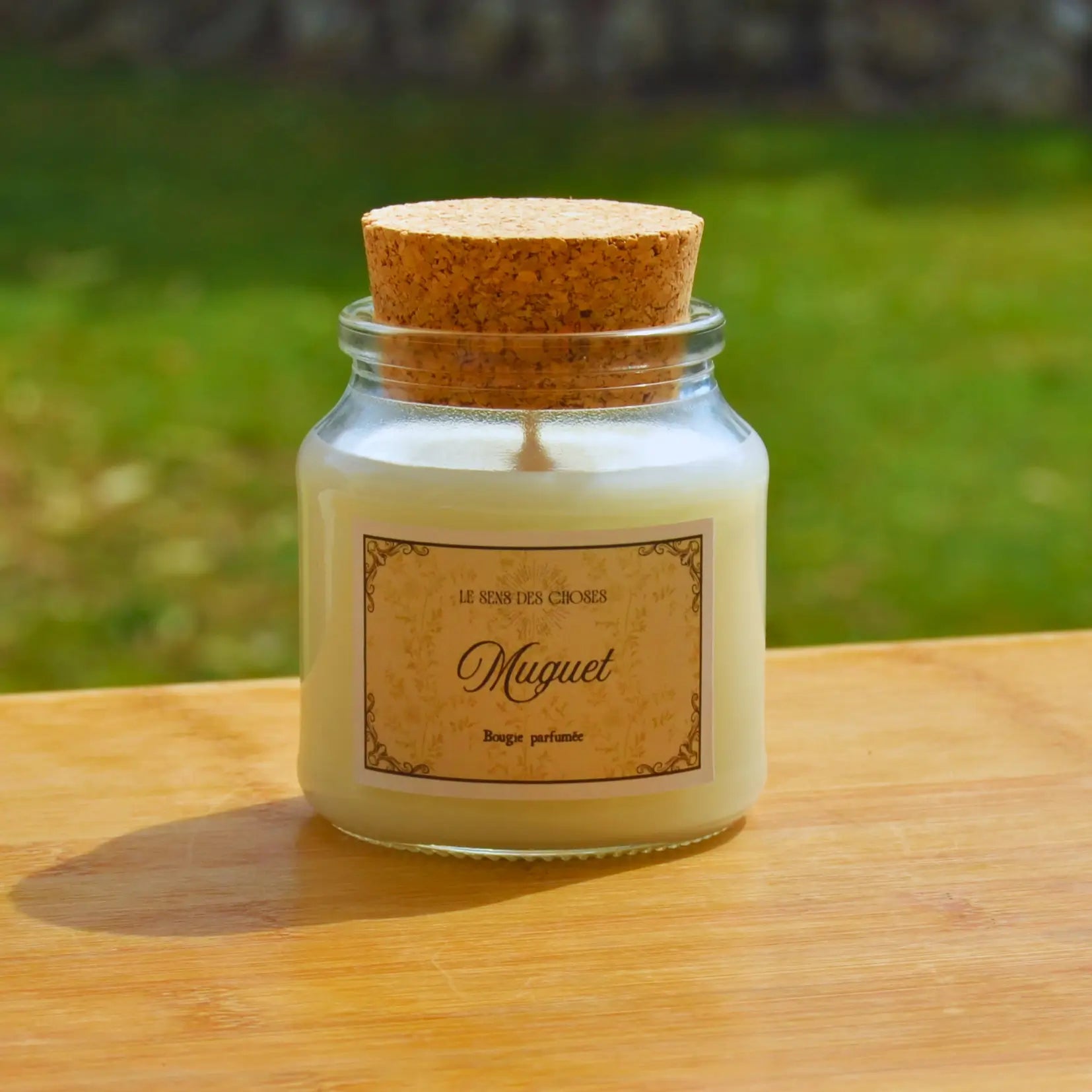 Bougie artisanale parfumée Muguet | Bougie parfumée naturelle à la cire végétale et parfum de Grasse