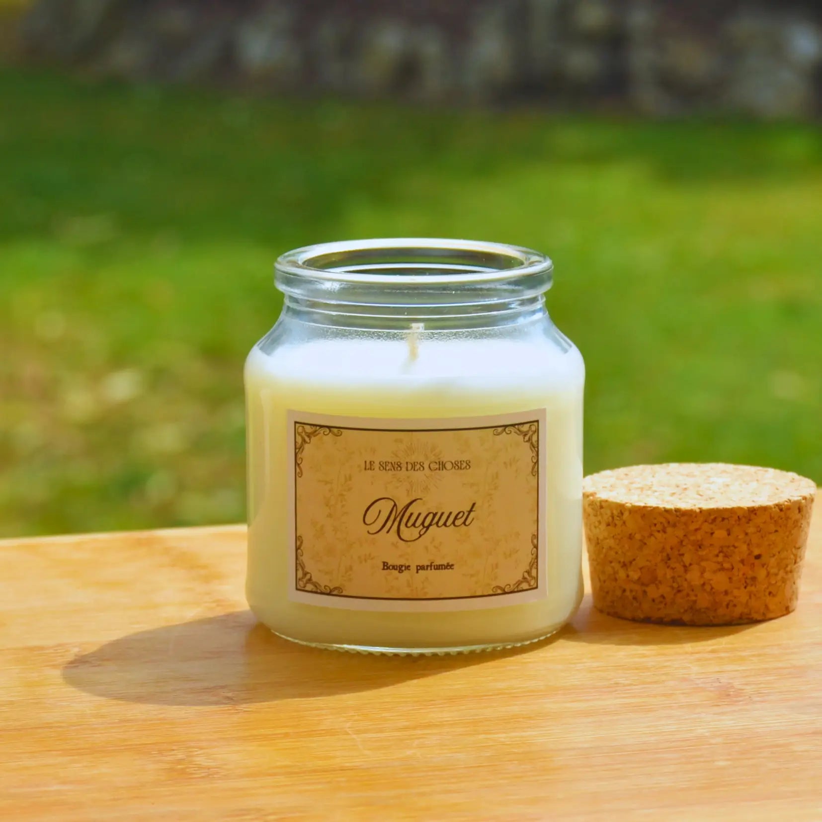 Bougie artisanale parfumée Muguet | Bougie parfumée naturelle à la cire végétale et parfum de Grasse
