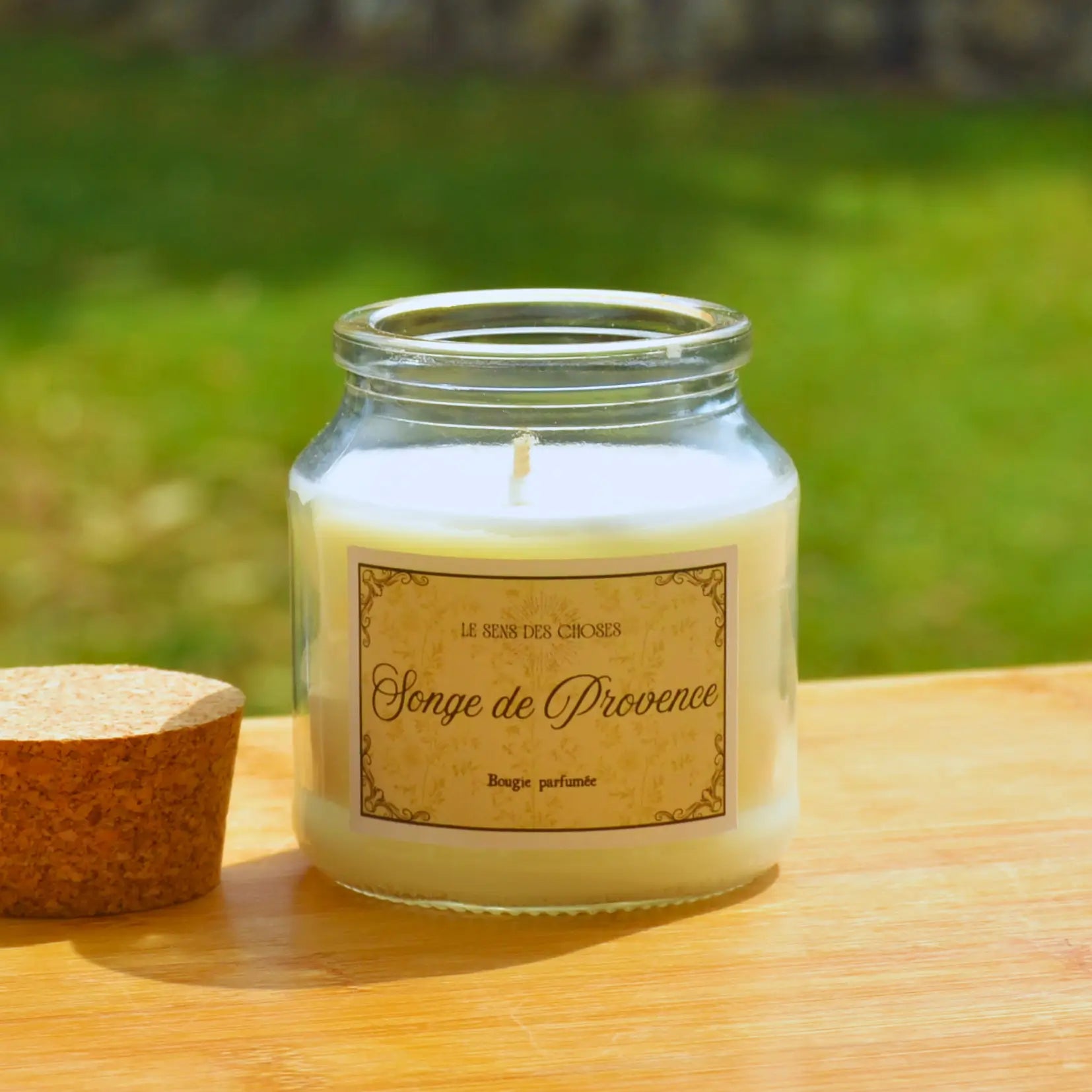 Bougie artisanale parfumée Songe de Provence | Bougie parfumée naturelle à la cire végétale et parfum de Grasse