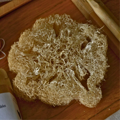 Image de Kit salle de bain écoresponsable — routine beauté zéro déchet | Le sens des choses – boutique artisanale éthique de bougies parfumées et savons naturels fabriqués en France