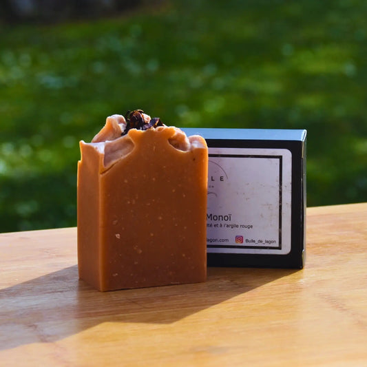 Savon surgras au monoî – Création artisanale | Le sens des choses – Boutique de bougies parfumées végétales, décorations et savons