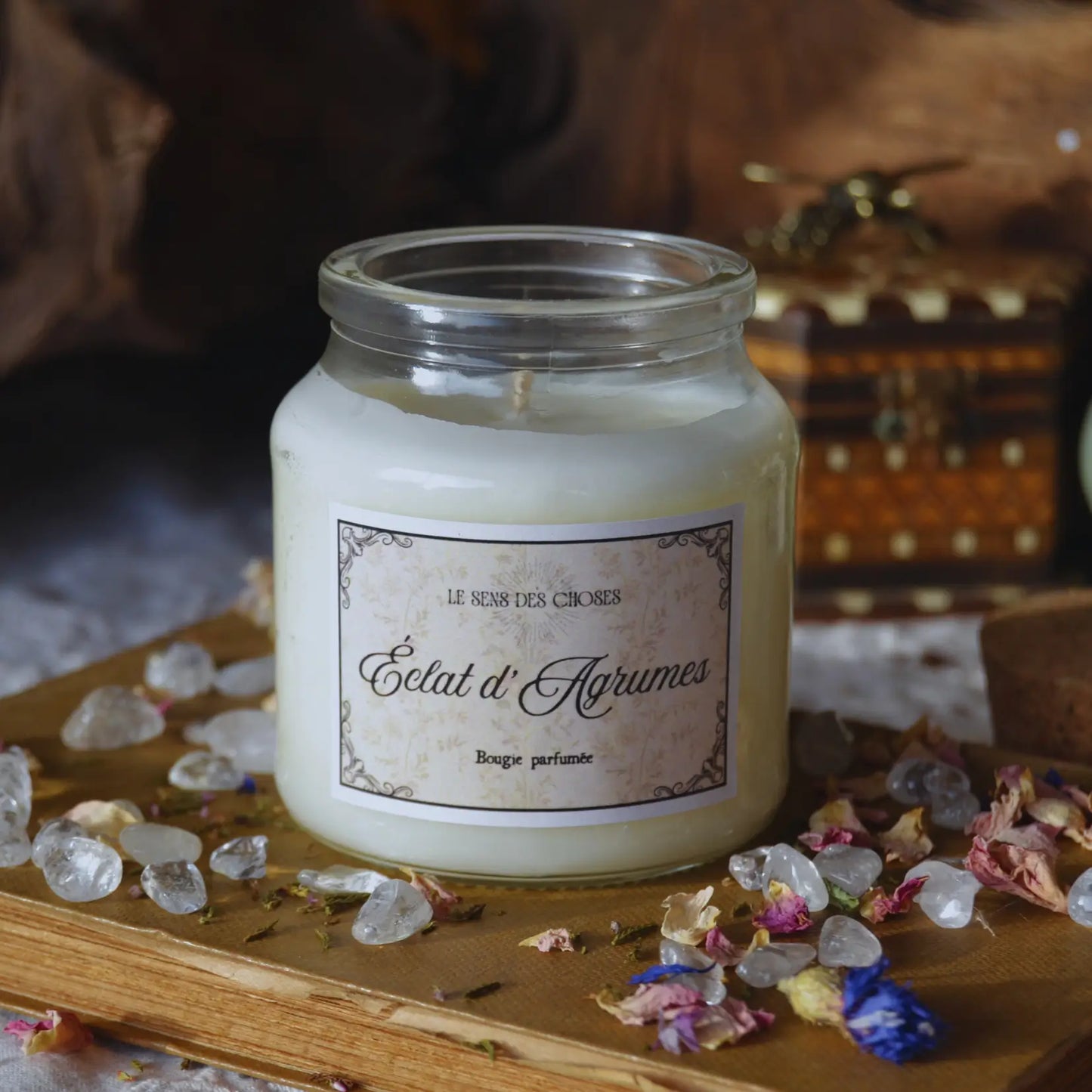 Bougie artisanale parfumée Éclat d’agrumes | Bougie parfumée naturelle à la cire végétale et parfum de Grasse