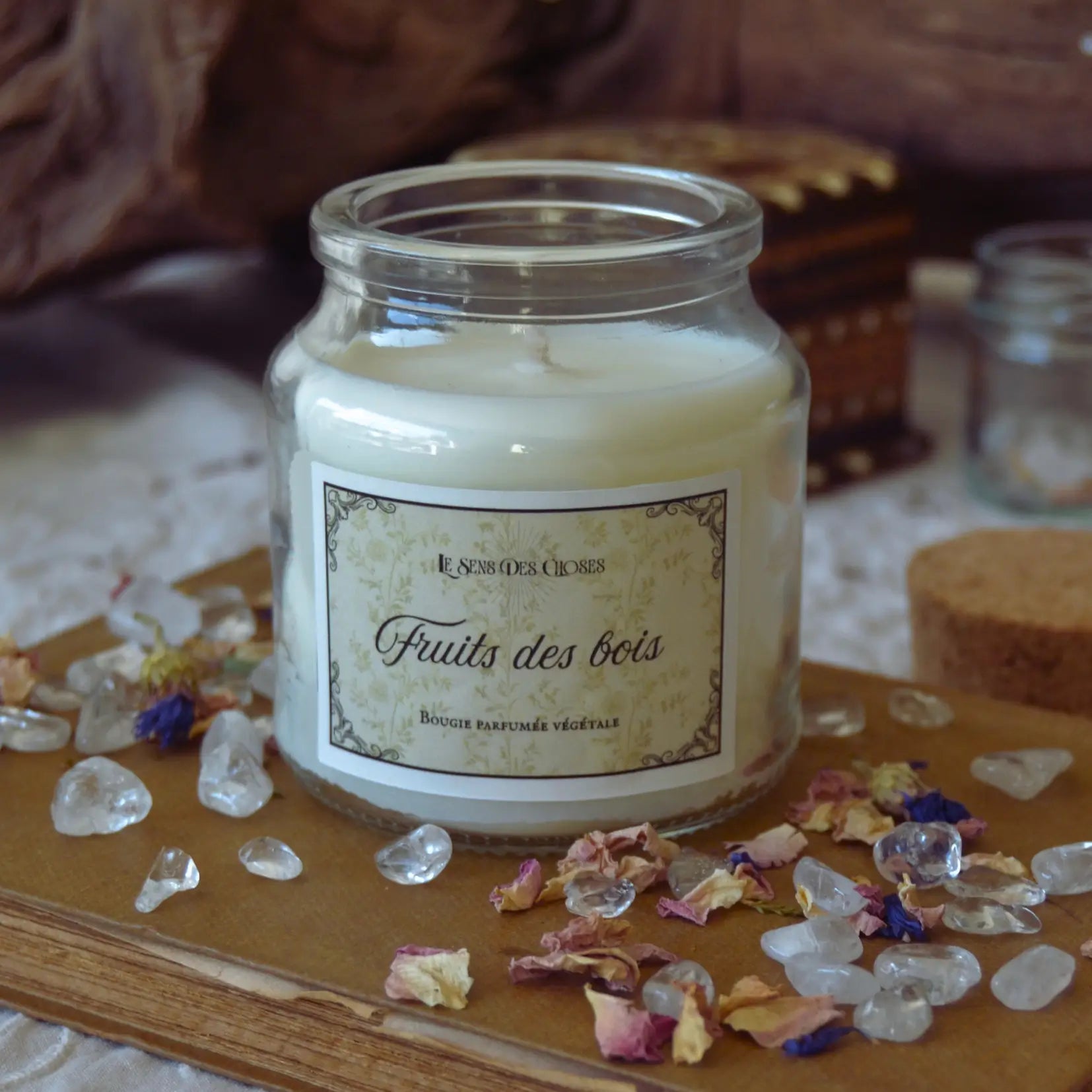 Bougie artisanale parfumée Fruits des Bois – Création artisanale | Le sens des choses – Boutique de bougies parfumées végétales, décorations et savons