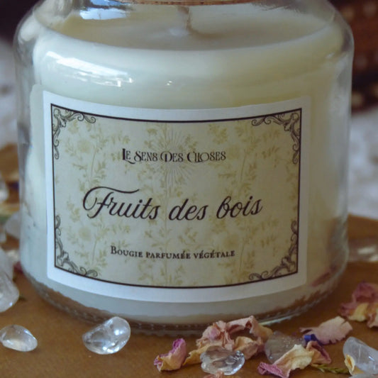 Bougie artisanale parfumée Fruits des Bois | Le sens des choses – Boutique de bougies parfumées végétales, décorations et bien-être