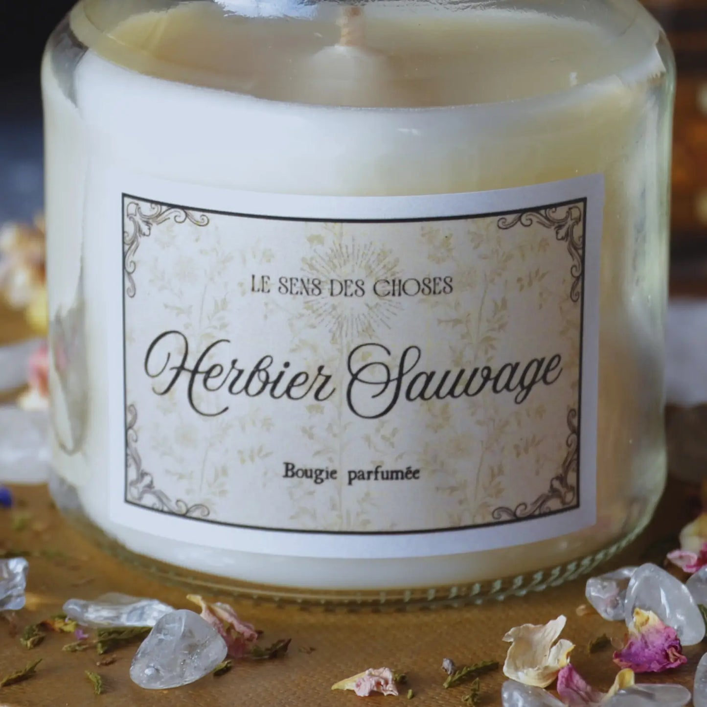 Bougie parfumée artisanale Herbier Sauvage – Création artisanale | Le sens des choses – Boutique de bougies parfumées végétales, décorations et savons