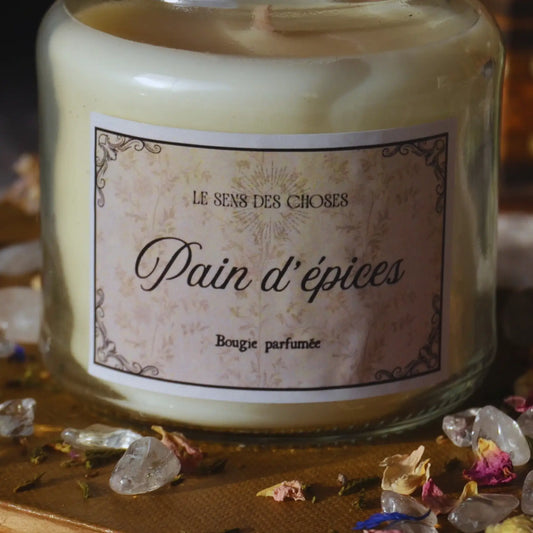Bougie parfumée artisanale au pain d'épices – Création artisanale | Le sens des choses – Boutique de bougies parfumées végétales et objets décoratifs écoresponsables