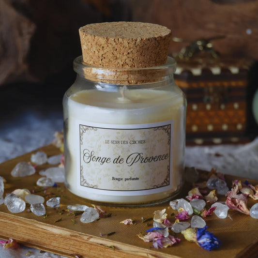 Bougie parfumée artisanale Songe de Provence – Création artisanale | Le sens des choses – Boutique de bougies parfumées végétales et objets décoratifs écoresponsables