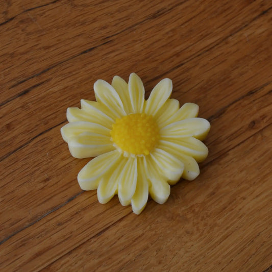 Image de fondant parfumé aux agrumes | Le sens des choses, boutique en ligne de produits artisanaux, naturels et écoresponsables, fabriqués en France ou en Europe : savons artisanaux, bougies parfumées, accessoires zéro déchet.