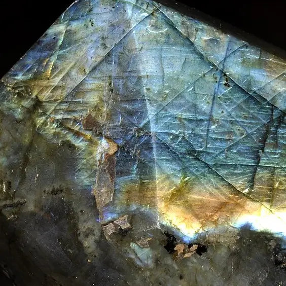pierre_lithotherapie_labradorite | Le sens des choses – Créations artisanales fabriquées en Charente-Maritime