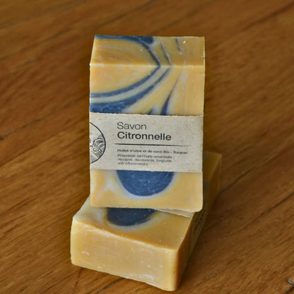 Image de Savon artisanal surgras à la citronnelle | Le sens des choses – boutique artisanale éthique de bougies parfumées et savons naturels fabriqués en France