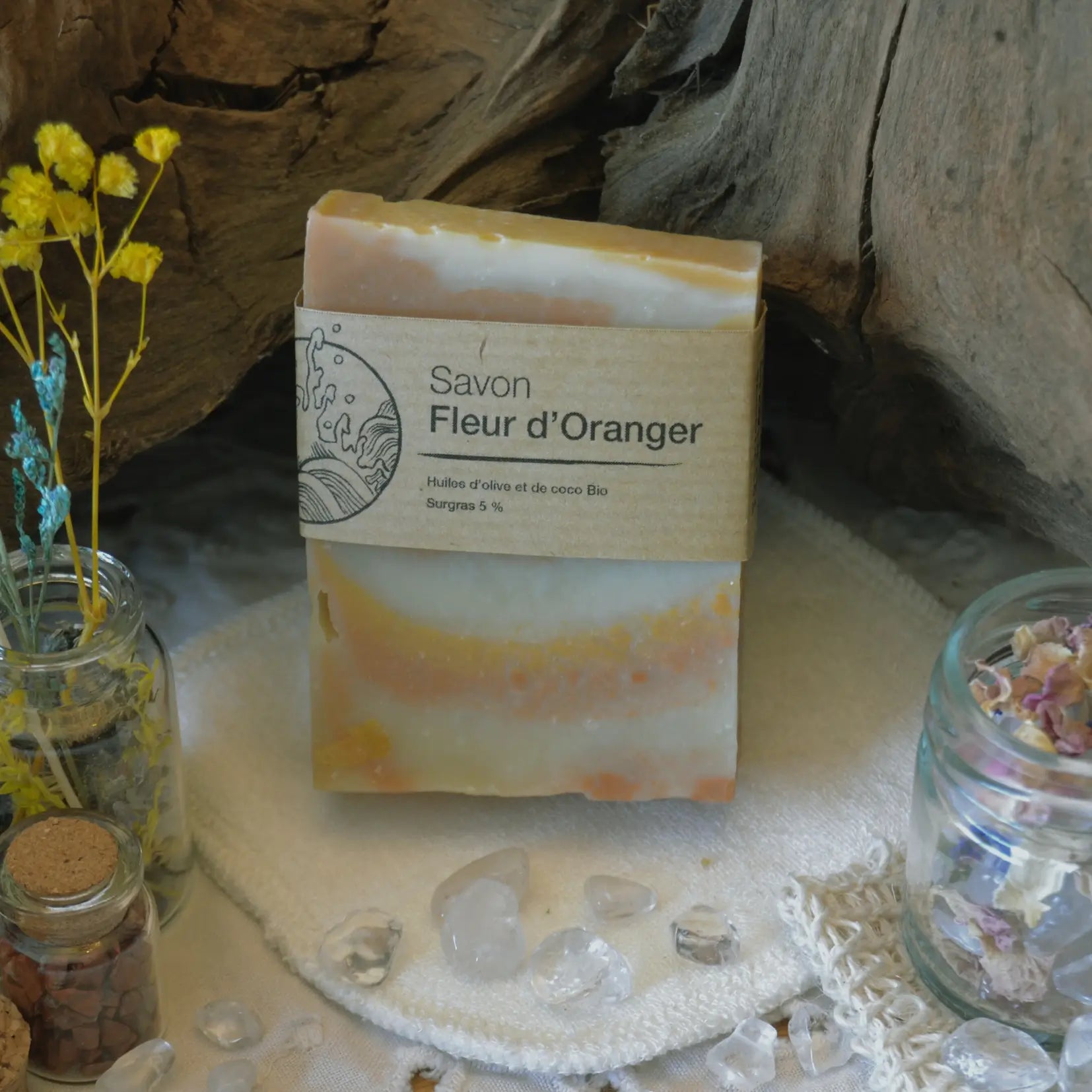Savon surgras à la fleur d’oranger | Savon solide naturel artisanal fabriqué par saponification à froid