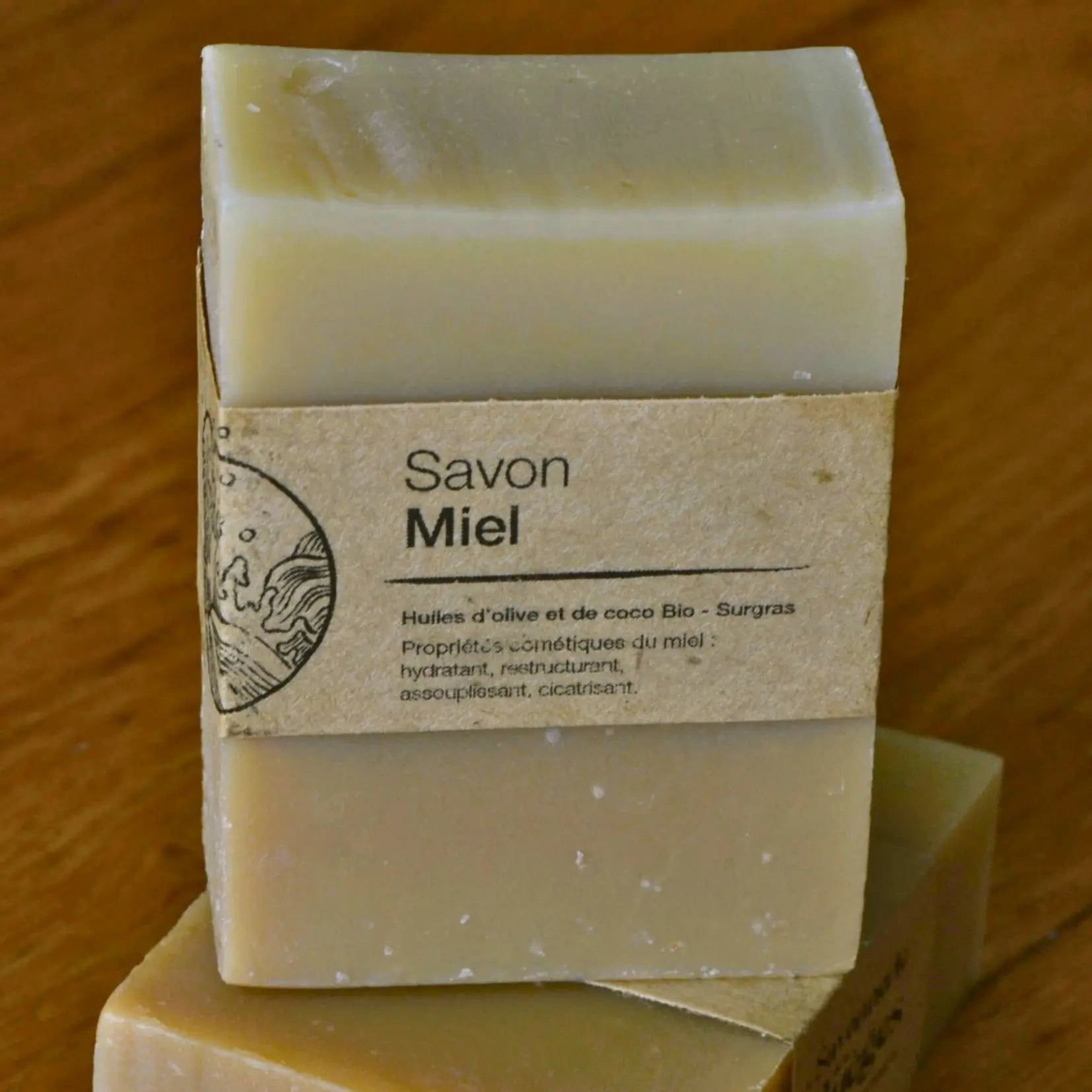 Image de Savon artisanal surgras au miel des Cévennes | Le sens des choses – boutique artisanale éthique de bougies parfumées et savons naturels fabriqués en France