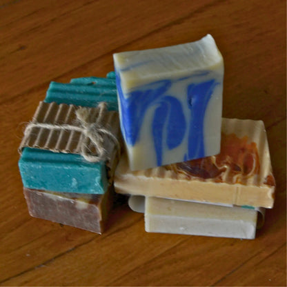 Image de Savon mystère artisanal anti-gaspillage | Le sens des choses – boutique artisanale éthique de bougies parfumées et savons naturels fabriqués en France