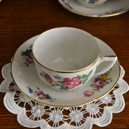 Image de bougie parfumée tasse de thé romantique vintage | Le sens des choses, boutique en ligne de produits artisanaux, naturels et écoresponsables, fabriqués en France ou en Europe : savons artisanaux, bougies parfumées, accessoires zéro déchet.