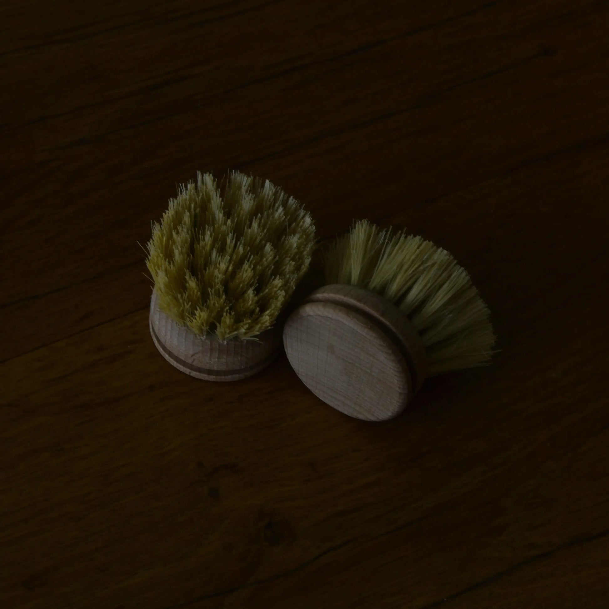 Image de Tête de rechange pour brosse à vaisselle écologique | Le sens des choses – boutique artisanale de savons et bougies parfumées naturels fabriqués en France