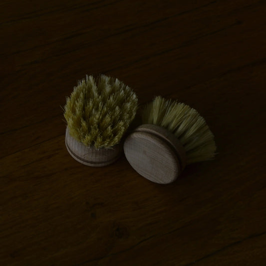 Image de tête de rechange pour brosse à vaisselle écologique | Le sens des choses, boutique en ligne de produits artisanaux, naturels et écoresponsables, fabriqués en France ou en Europe : savons artisanaux, bougies parfumées, accessoires zéro déchet.